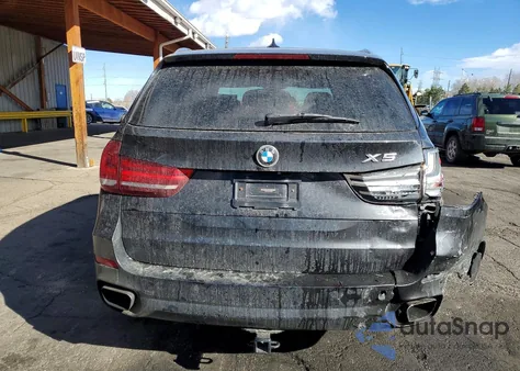 2014 BMW X5 xDrive50I z USA, uszkodzony, nr VIN 5UXKR6C55E0C03287